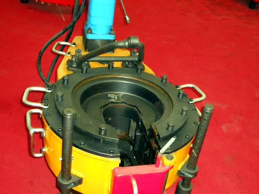 XQ SERIES Tubing Power Tong