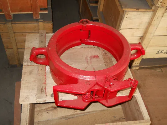 Pipe handling tool detail